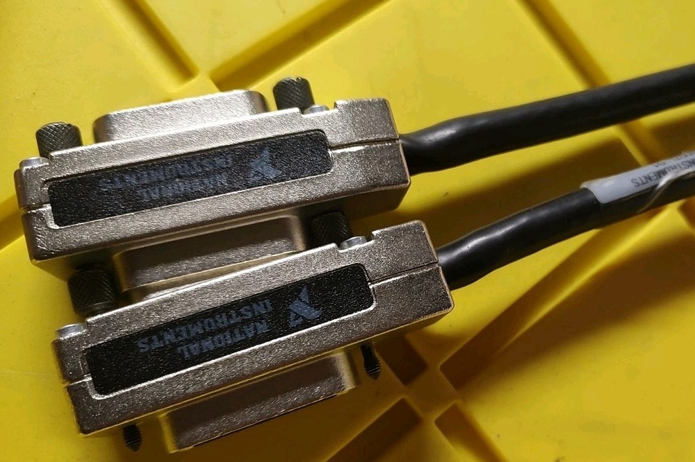 National Instruments X2 GPIB Cable 1 Meter, 763507B-01