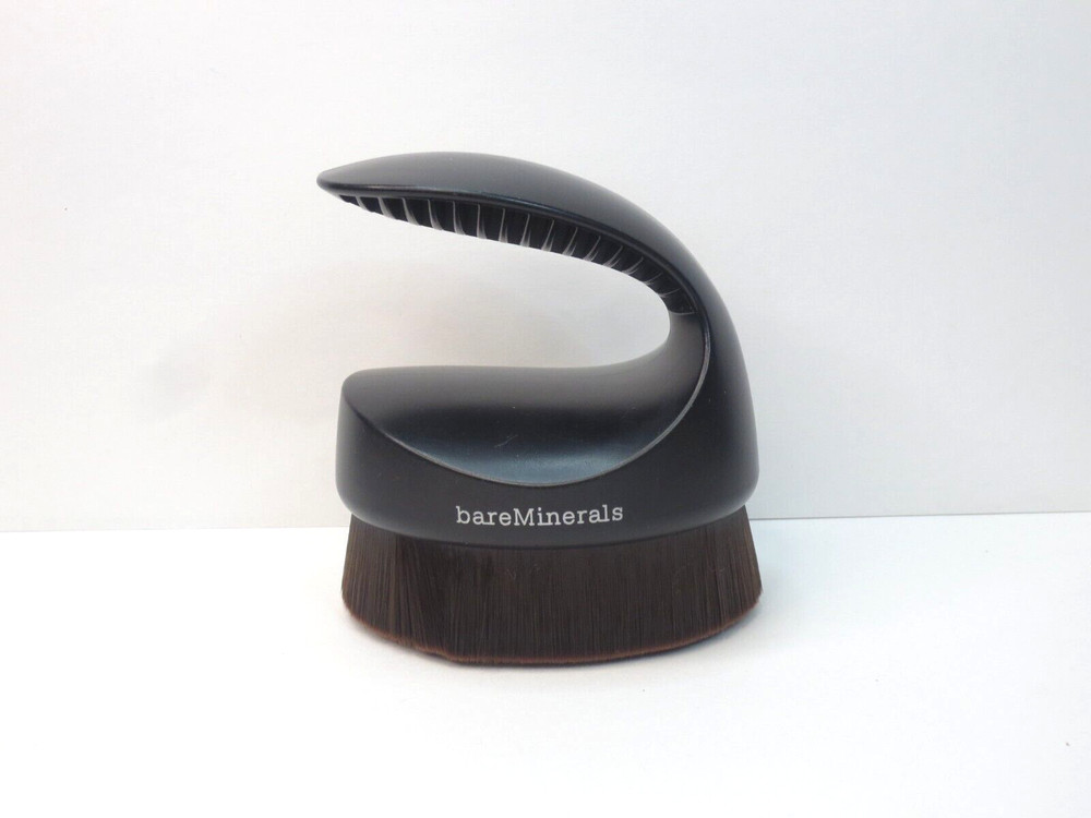BAREMINERALS EXPERT TAN BRUSH