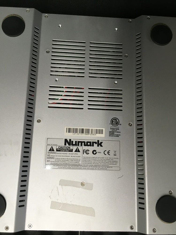 Numark NS7II Digital DJ Controller w/ ODYUSA Soft Case