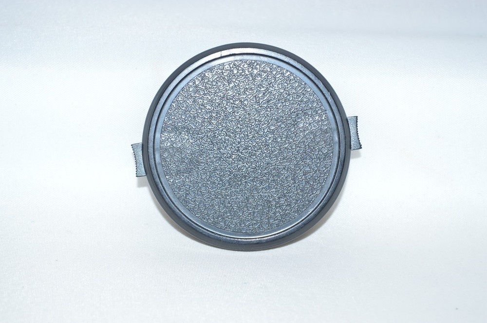Generic 58 mm Plastic Tab Lock Front Lens Cap  (LC-108)