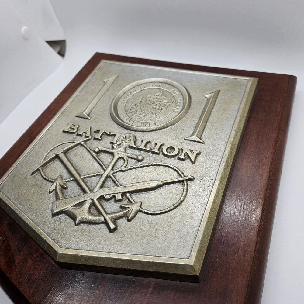 WWII US 101st Naval Construction Battalion (Seabees) Cast Aluminum Plaque