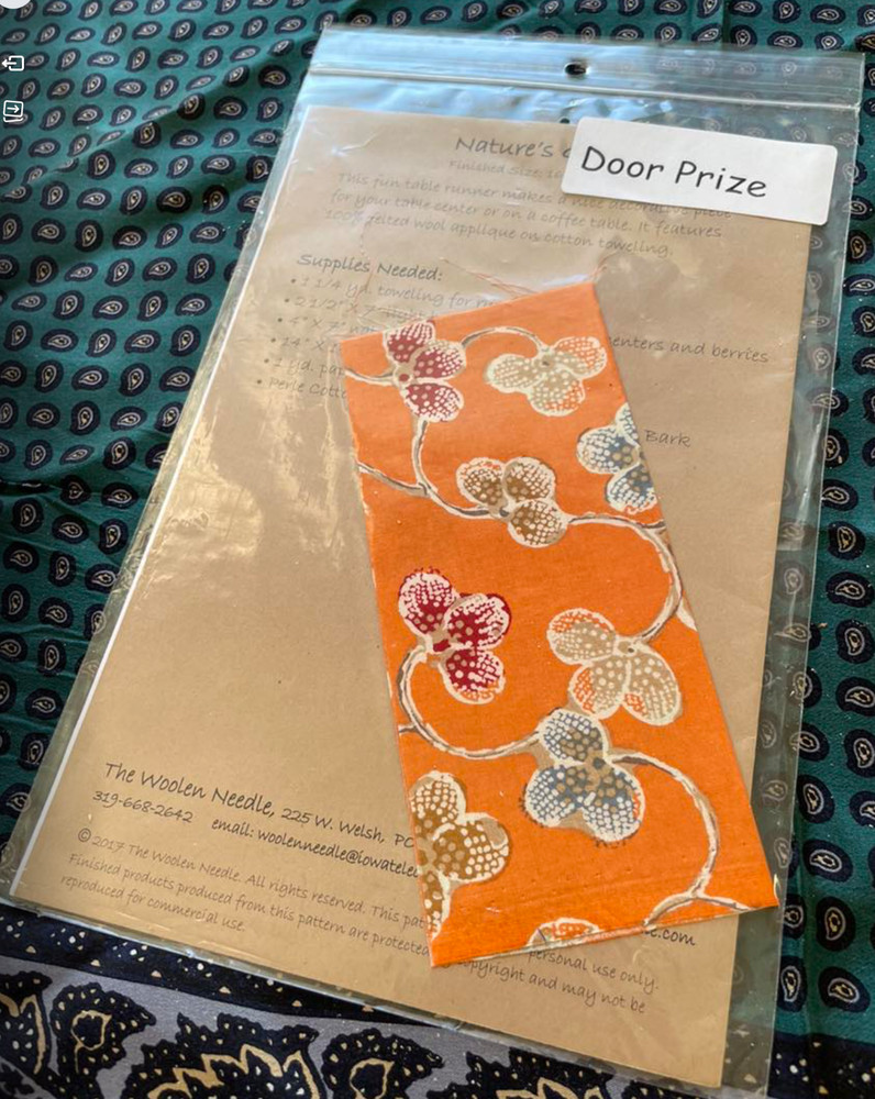 Table Runner Patterns Nature's Grace Woolen Needle 2017 Williamsburg IA