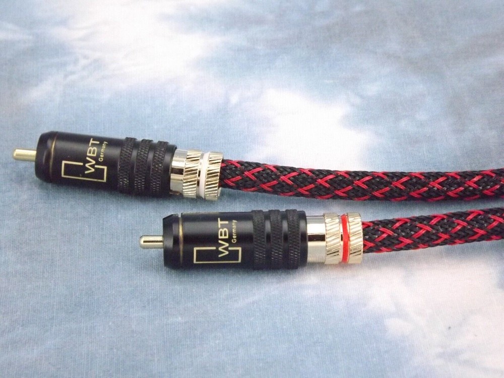 Maze Audio Reference Series Locking RCA Patch Cables Interconnects Red/Black