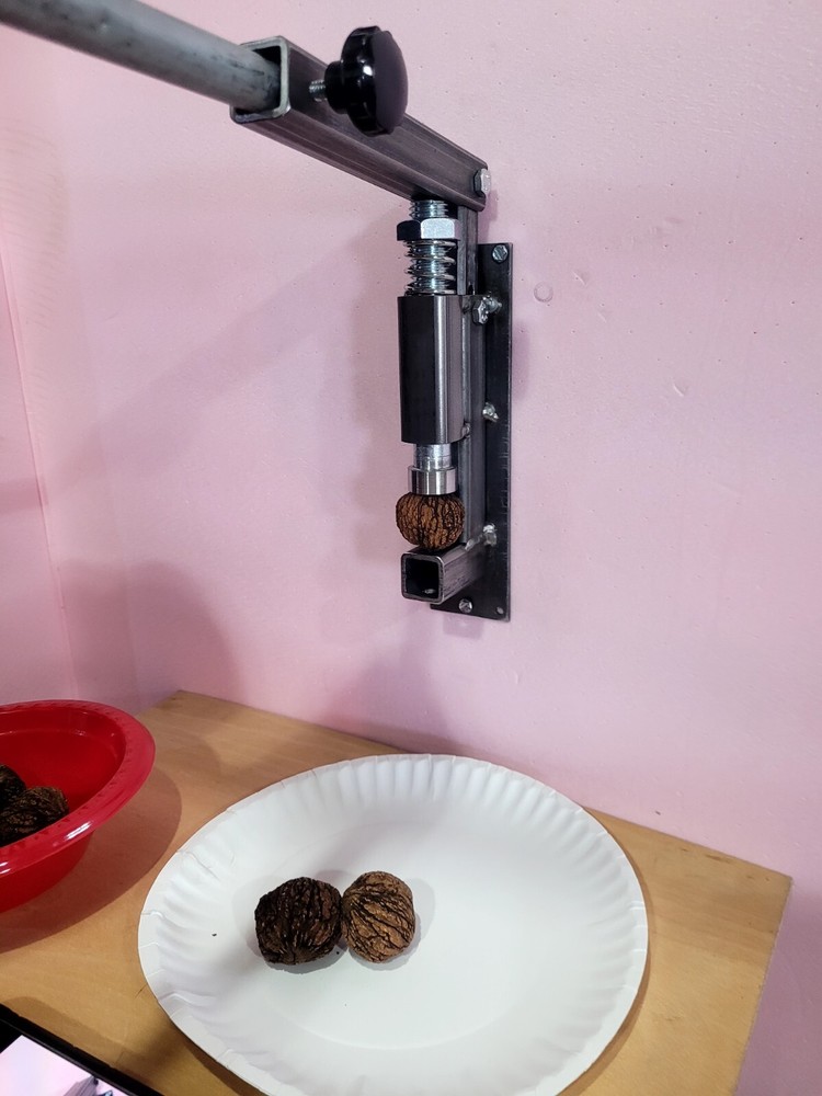 Macadamia Nut Cracker - Unpainted