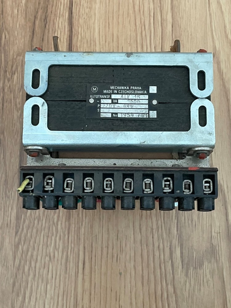 autotransformer Model: ALV 15
