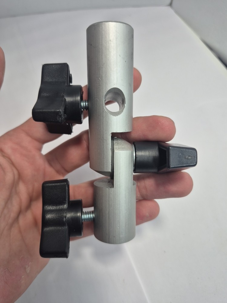 Novatron 1500VR Studio Lighting Replacement Light Mounting Bracket -