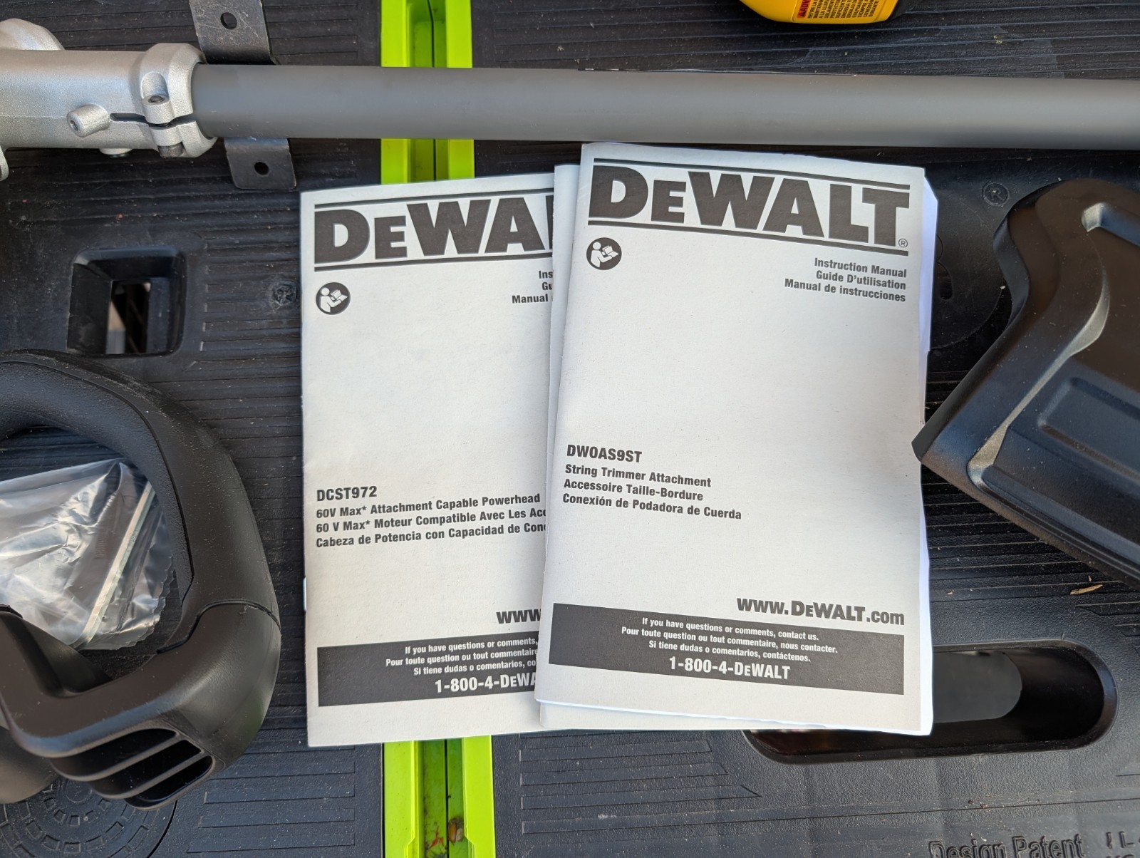 New DeWALT DCST972 FlexVolt 60V MAX Brushless 17" String Trimmer DW0AS9ST