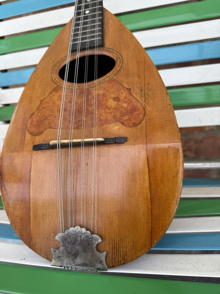 VINTAGE Old MANDOLIN Strings Antique