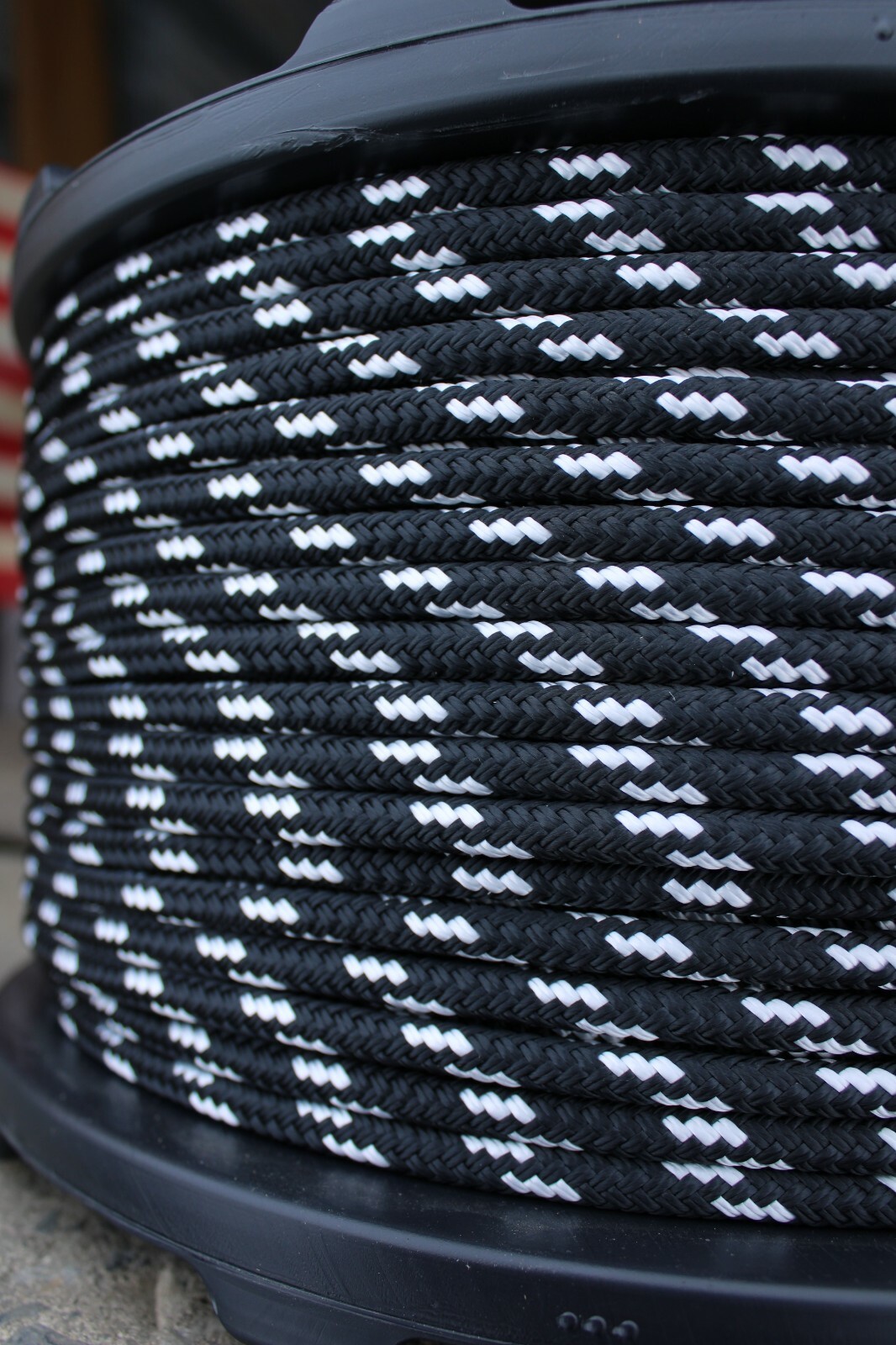 NovaTech XLE Halyard Sheet Line, Dacron Sailboat Rope 5/16" x 100' Black/White