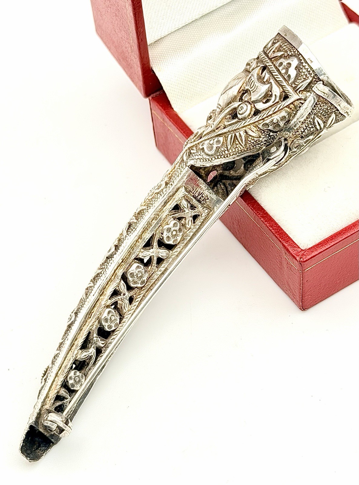 Antique Silver Chinese Finger Nail Guard / Protector Pin Rare Coral & Turquoise