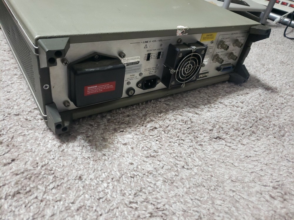 HP 853A 2427A03679 Spectrum Analyzer Display W/ Module 8558B