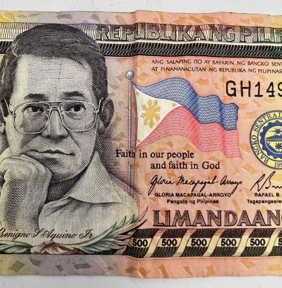 Philippines 500 Piso 2002 - Circulated
