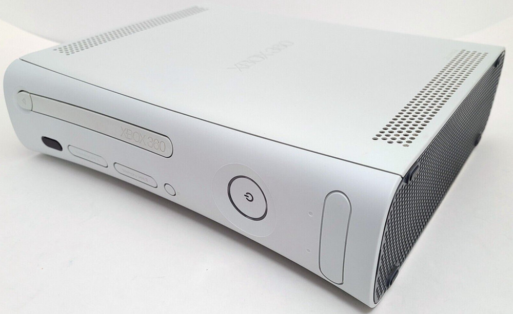 Microsoft XBox 360 Core White Video Game Console Gaming System 2 CONTROLLERS