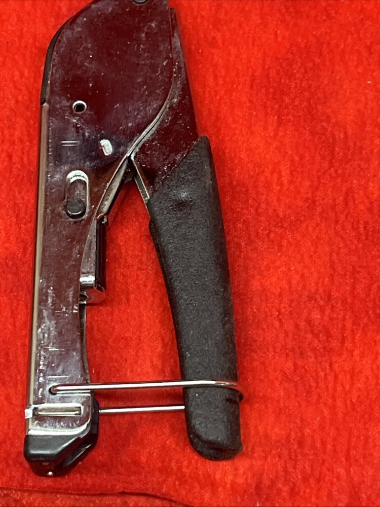(UNBRANDED) FEED-THRU MODULAR PLUG CRIMP TOOL (t40)