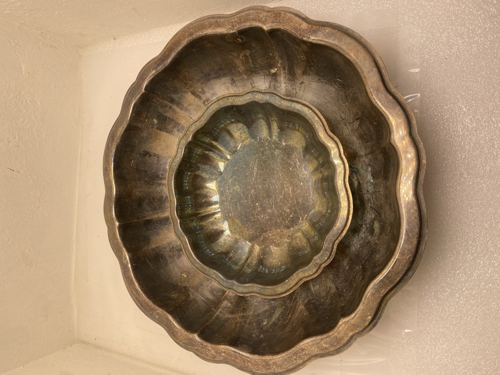 Oneida Silver Plated Nesting Bowls VTG