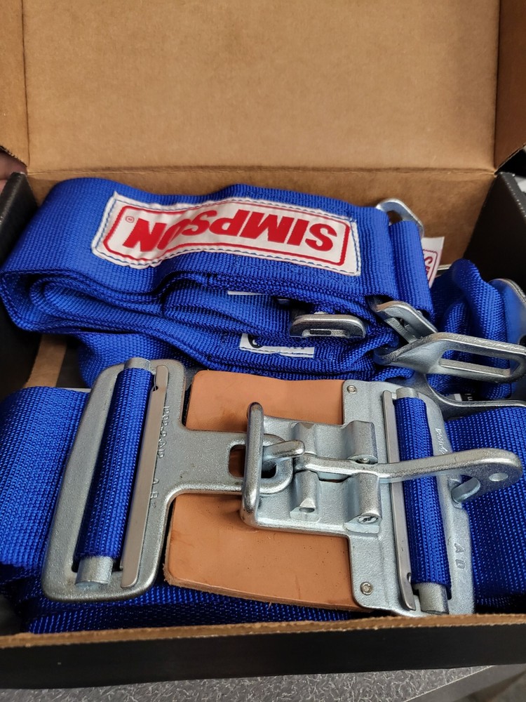 Simpson Latch F/X Driver Restraint Systems 29074BL