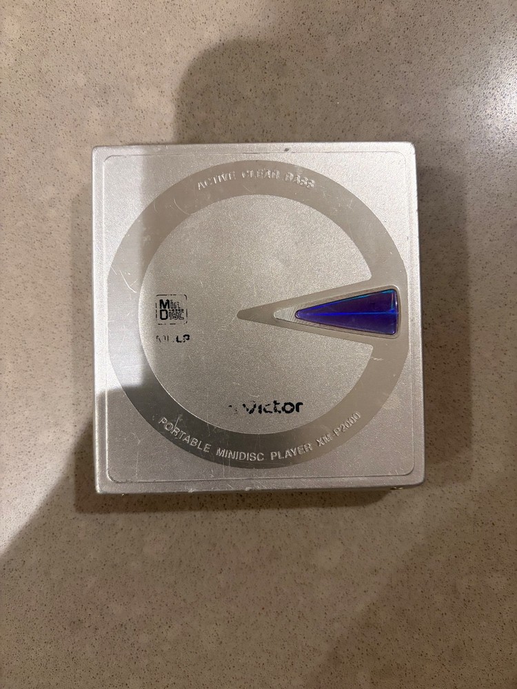 As-is Victor XM-P2000 Portable MiniDisc Player