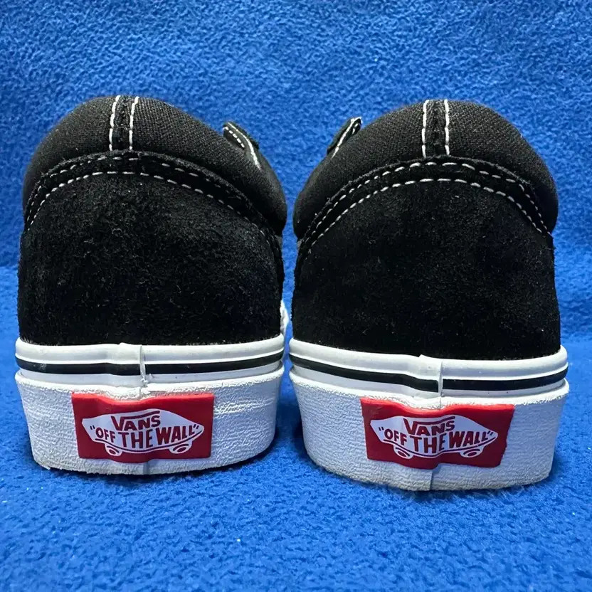 Vans Old Skool Black 230mm - Authentic Classic Sneakers