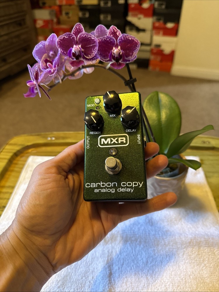 MXR Carbon Copy Delay Guitar Effect Pedal PRISTINE Shape Works Perfect