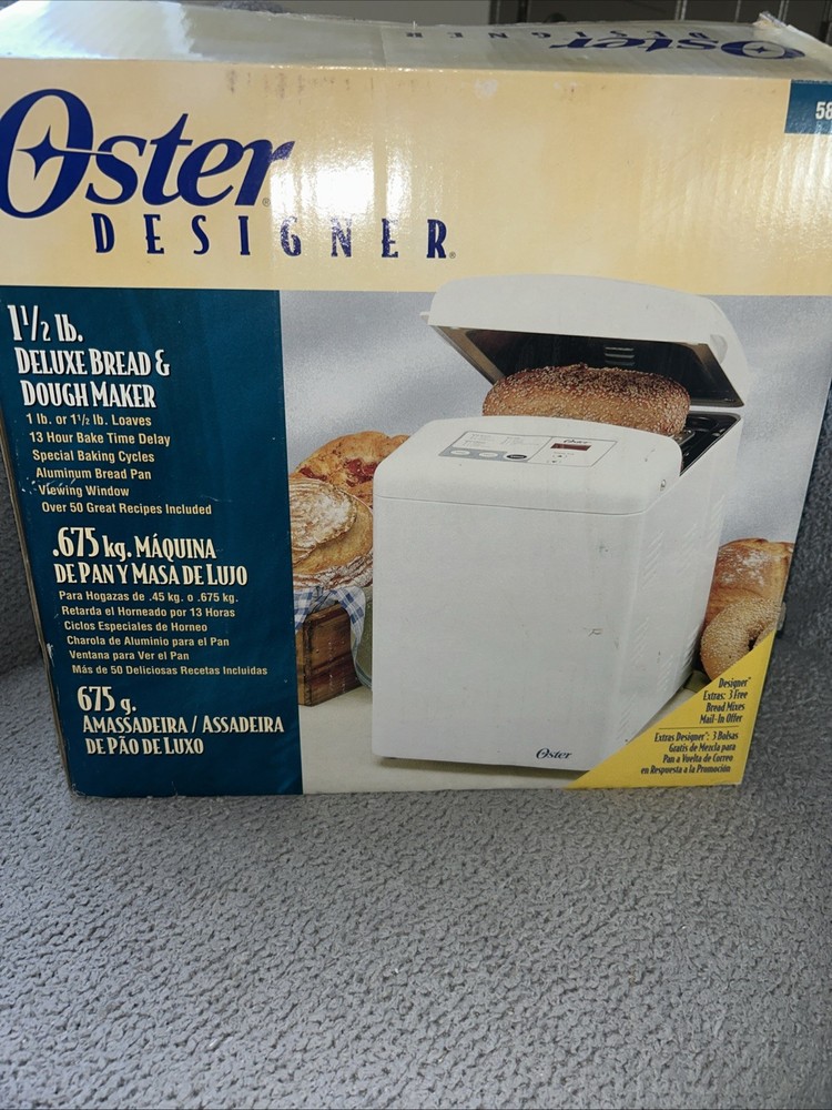 Oster Compact Breadmaker Makes 1 lbs & 1.5 lbs Loaves Model: 5815 OPEN BOX