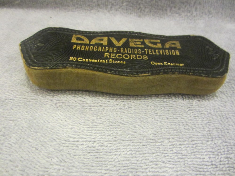 Devega appliance stores Record Brush