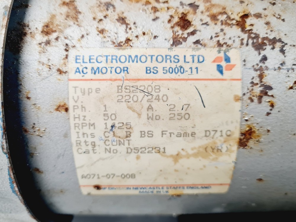 Edwards 5 E2M5 Vacuum Pump