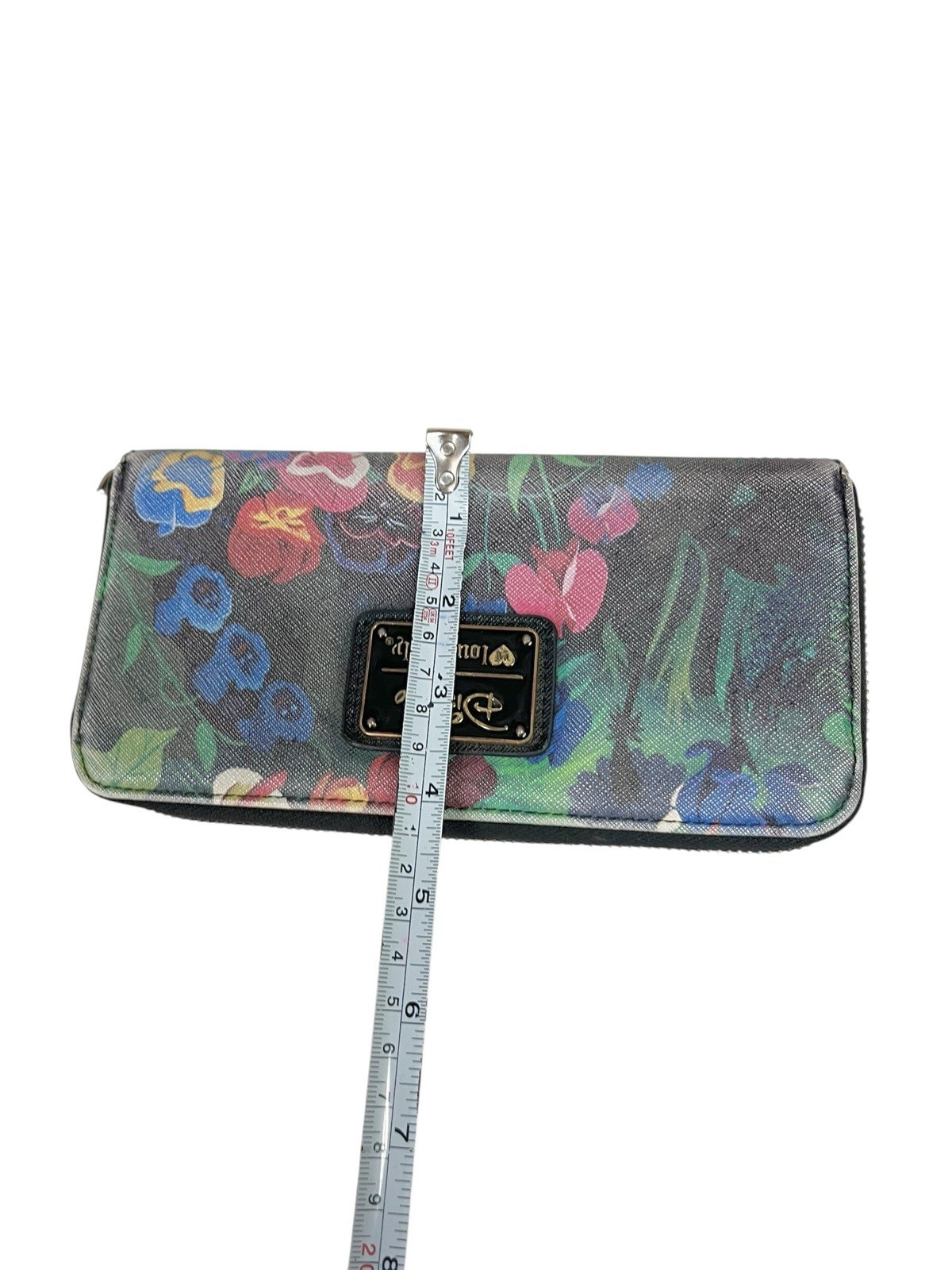 Loungefly Disney Alice in Wonderland Garden Zip Around Wallet Sold Out Retired