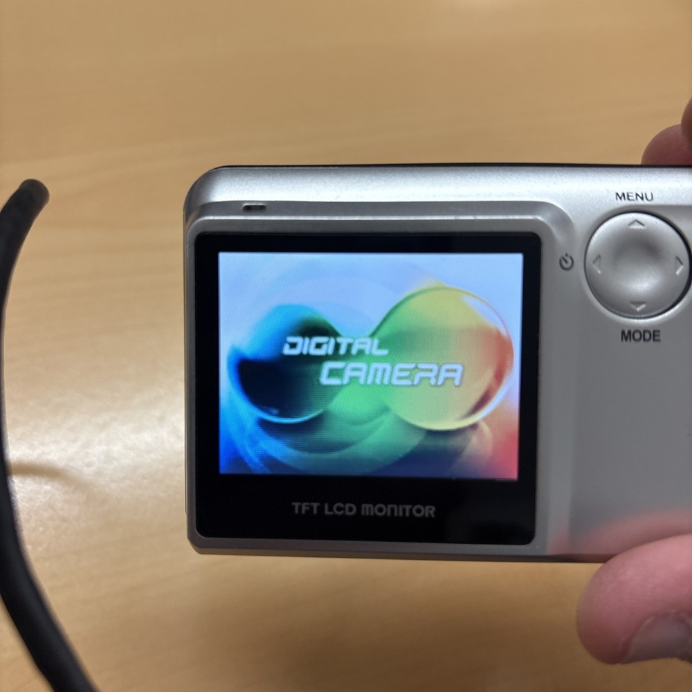 Premier DS-5057 5.0MP Compact Digital Camera Silver AA Batteries