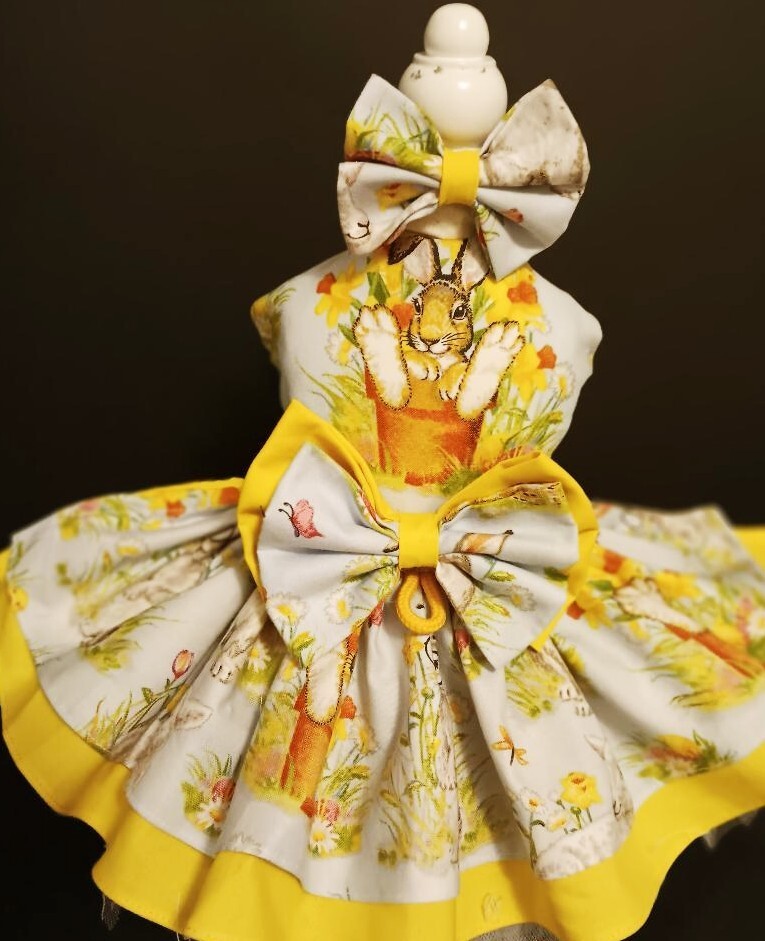DOG HARNESS DRESS   SUMMER  BUNNY     NEW HANDMADE  FREE SHIPPING