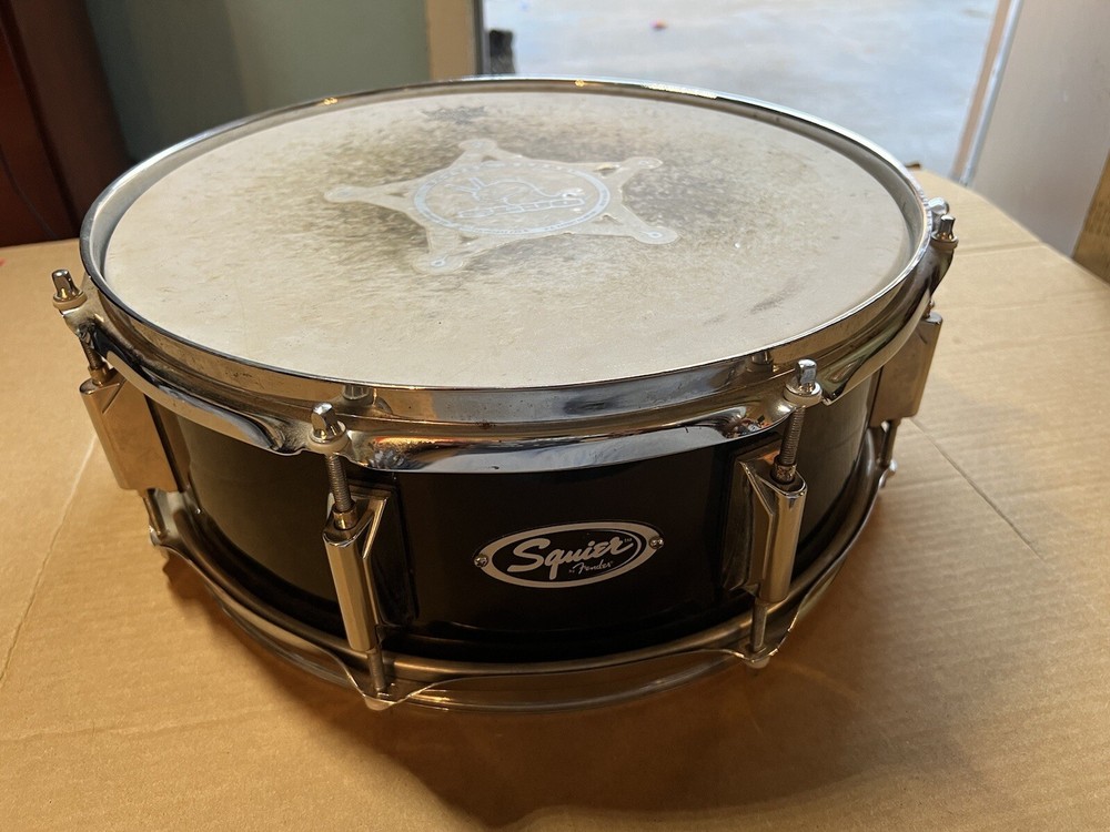 fender squier 14” snare drum