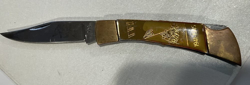 WW 2 Commerative Knife
