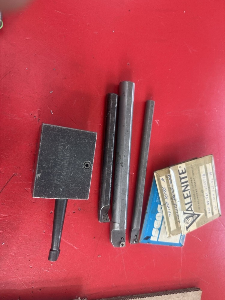Hardinge L 23 Boring Bar Holder With Tooling