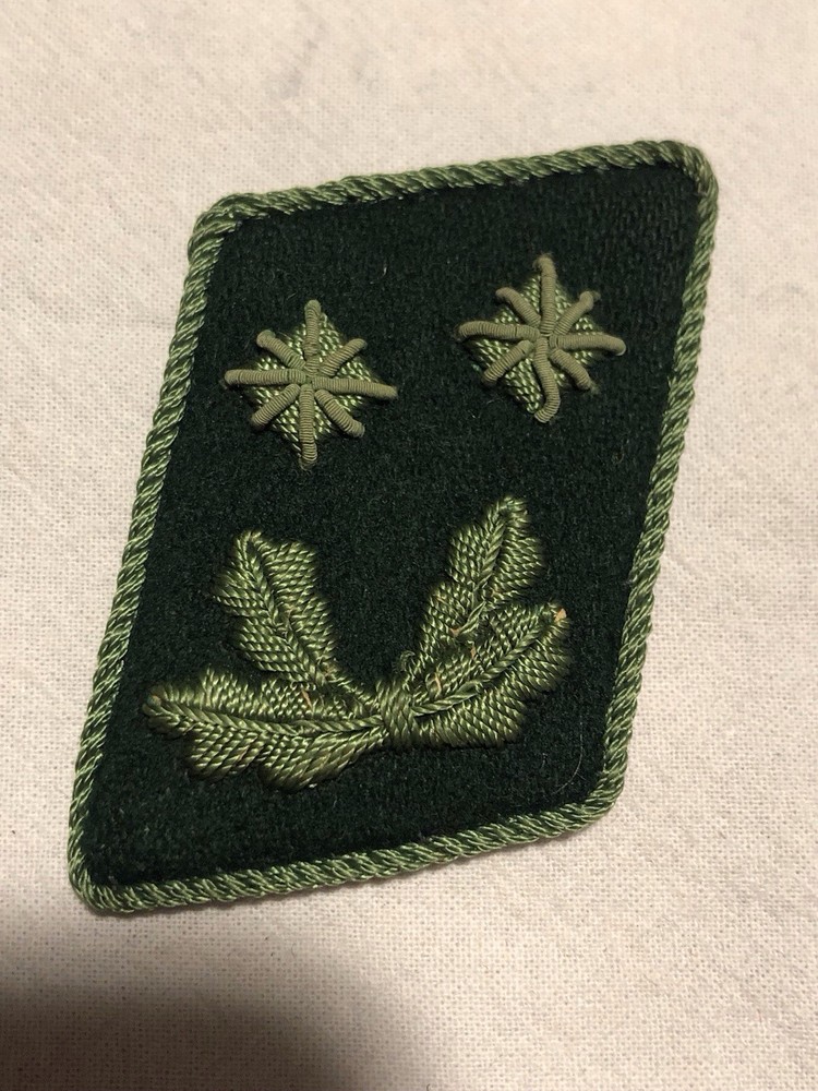 P213 - WWII German - Collar Tab - Luftwaffe - 2 Pips