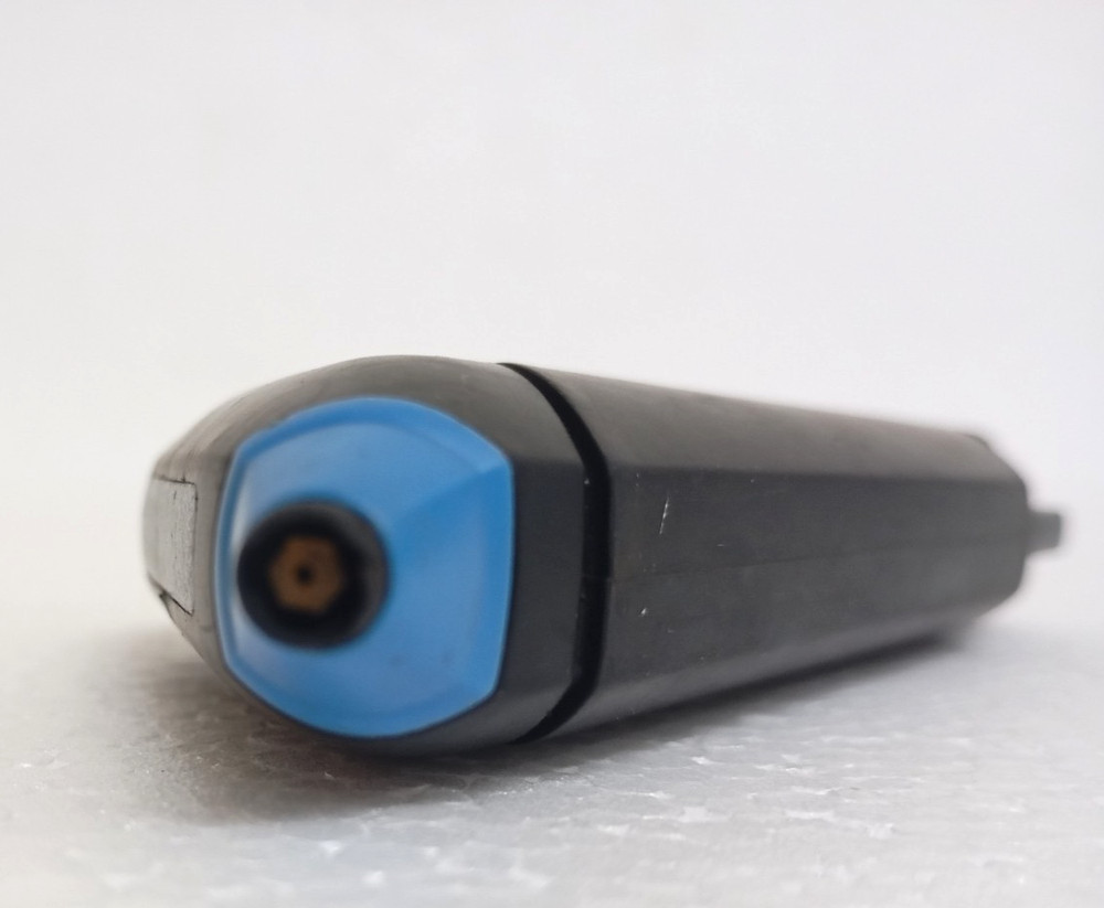 Extronics iRFID500 Handheld Bluetooth UHF RFID Reader - (No Charger)